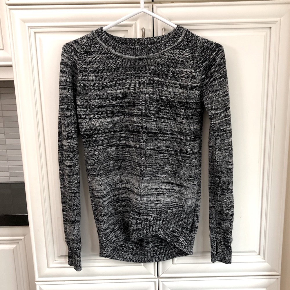 Ivivva by Lululemon girl’s knit sweater